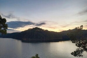 Miscellaneous - Baihai Business Hotel (Pu'er)