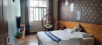 Baihai Business Hotel