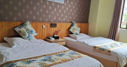 Baihai Business Hotel