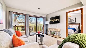 2 bedrooms, desk, iron/ironing board, travel crib