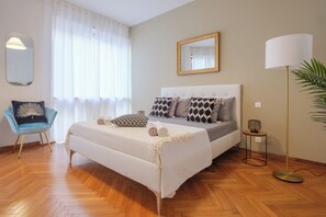 2 bedrooms, iron/ironing board, WiFi, bed sheets - 2 bedroom apartment in padova (Padova)