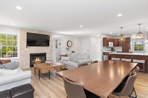 Interior - Harbor School House - Private home, great outdoor space, 5 minute walk downtown (Egg Harbor)