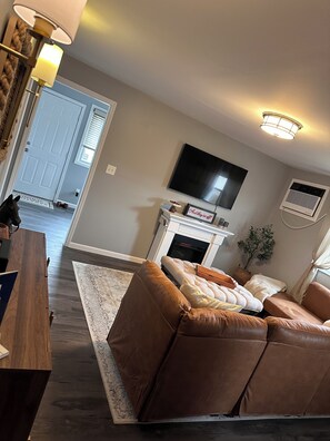 Smart-tv en een open haard