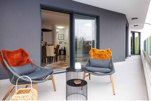 Interior - Holiday apartment modernly furnished for up to 6 people (Njivice)