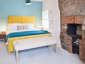 2 quartos, Wi-Fi de cortesia, roupa de cama