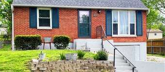 Cozy home in St. Joseph, MO that is centrally located to hospital & university!