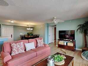Living area - Dune Point #303 by Southern Vacation Rentals (Fort Walton Beach)