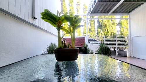 Ban Sawasdee, 3 Bedrooms Townhouse, Large home, near Don Mueang Airport