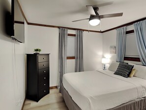 House, Multiple Beds, Patio (Gulf Vibes) - Gulf Vibes (Panama City Beach)