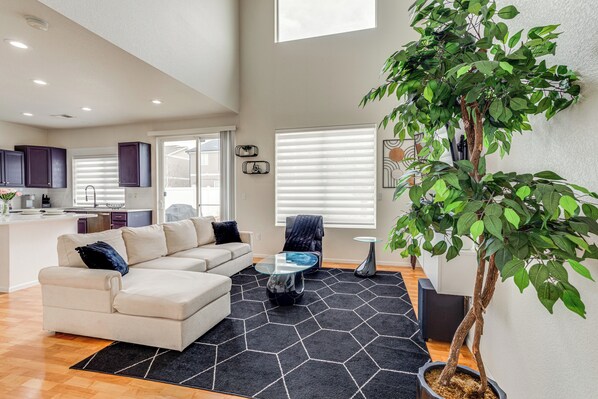 House (2 Bedrooms) | Front of property