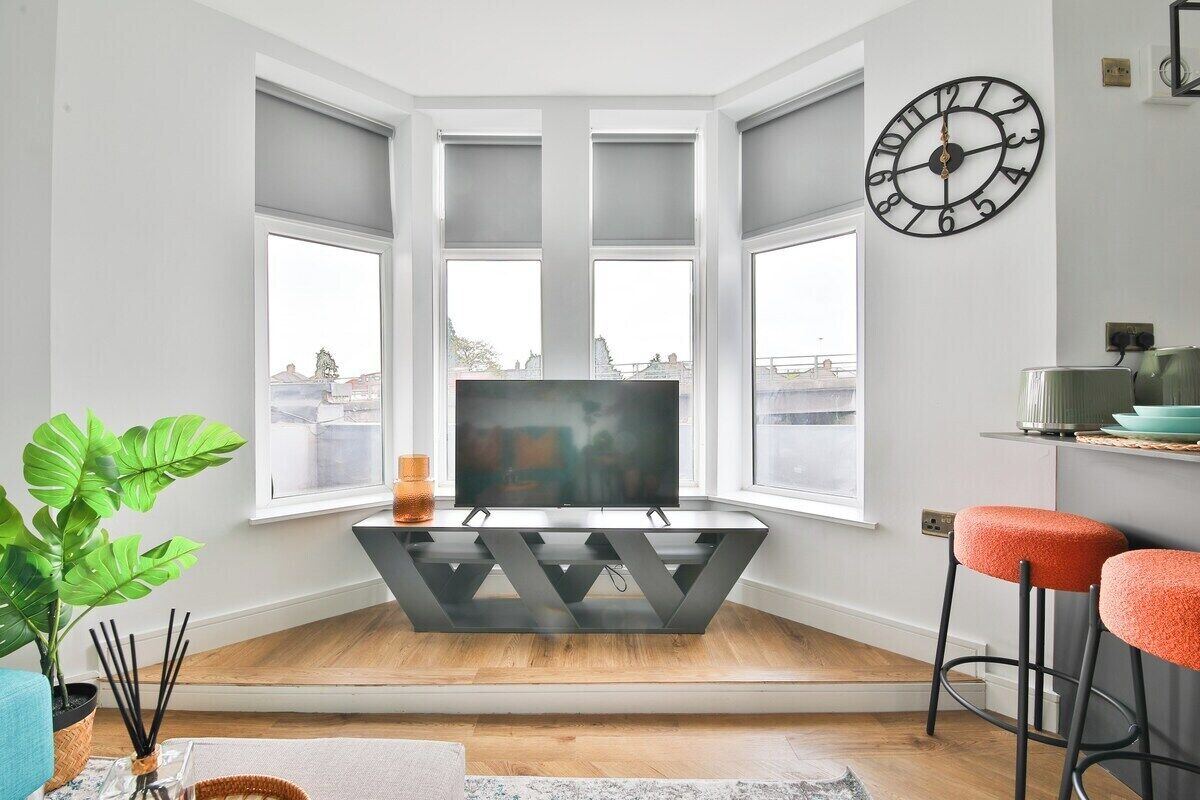 Deluxe Apartment | Living room | Smart TV