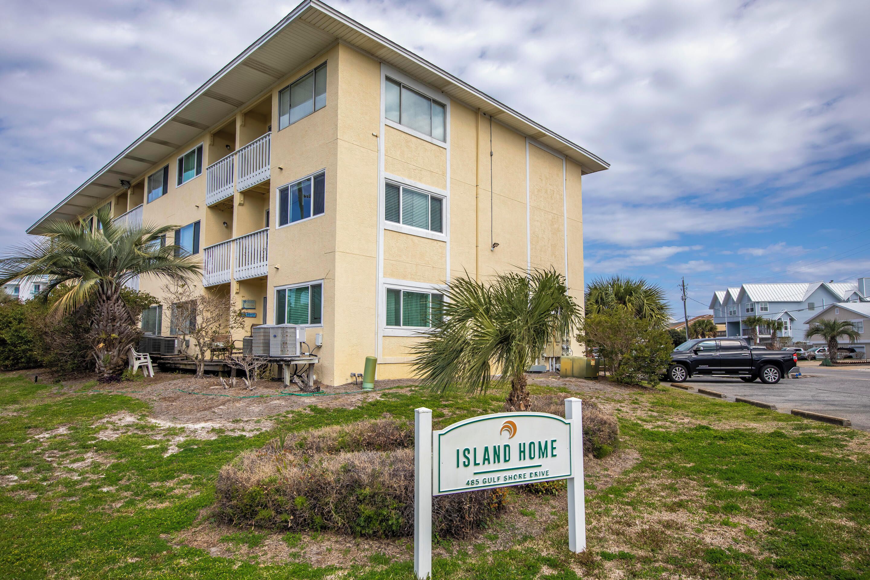 Condo (1 Bedroom) | Property amenity