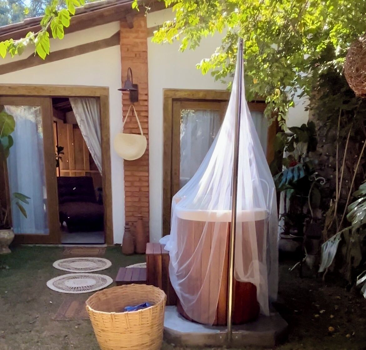 Suíte superluxo, vista para o jardim | Terraço/pátio