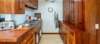 Rancho Dos Pueblos - Rustic Beachfront Living at the Dos Pueblos Ranch