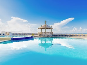 Condo (3 Bedrooms) | Comodidades da propriedade