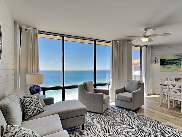 Lägenhet - flera sängar - kök - havsutsikt (#1505A - No Pets) | Vardagsrum