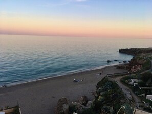On the beach - Terrasses sur la mer (Sète)