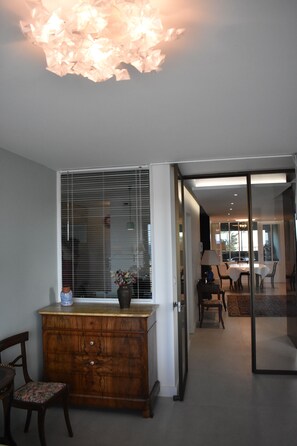 Interior - Terrasses sur la mer (Sète)