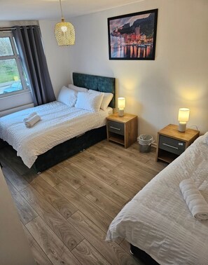 House | 3 bedrooms, iron/ironing board, free WiFi, bed sheets - City Classic- Remarkable 3-bed House in Birmingham (Birmingham)
