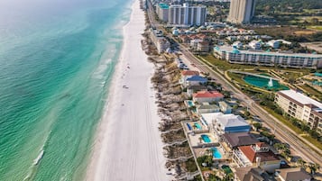Ubicación cercana a la playa