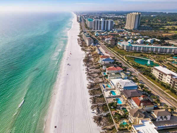 Beach nearby - Villa Del Carmen (Miramar Beach)