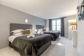 2 habitaciones, tabla de planchar con plancha y wifi gratis