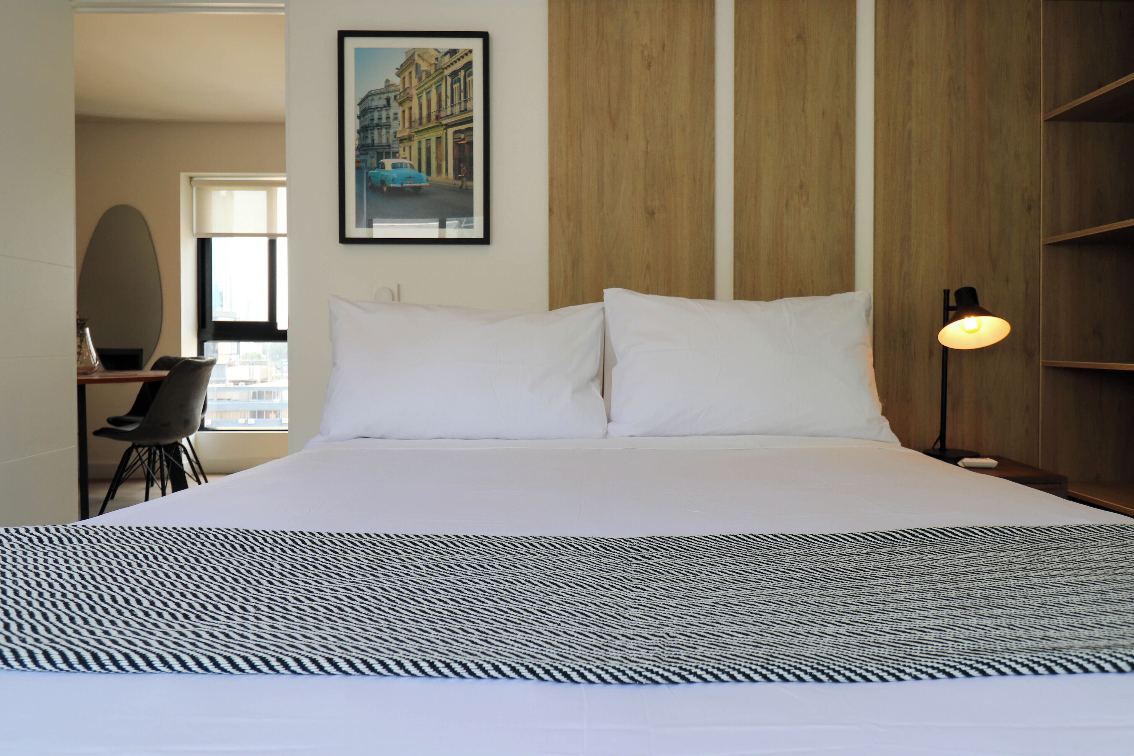 Apartment (1104) | Premium bedding, iron/ironing board, free WiFi, bed sheets