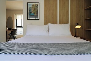 Apartamento (1104) | Roupas de cama premium, ferros/tábuas de passar roupa, Wi-Fi de cortesia