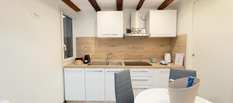 แมซองสตูดิโอ 1 ในชิโอจี