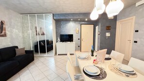 Apartment | 2 bedrooms - Lady Teresa Apartment by Ca-sa Check (Chioggia)
