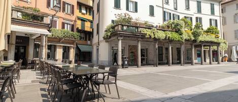 Ristorazione all'aperto