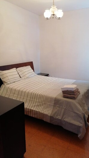 Apartment | 2 bedrooms, free WiFi, bed sheets - Apartment in Camara de Lobos not Shared (Camara de Lobos)
