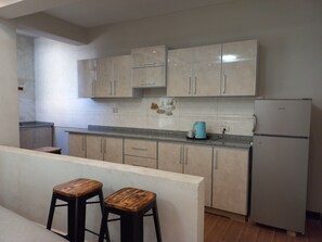 Cookware/dishes/utensils - Cozy 2Bed room Apartment  (Addis Ababa)