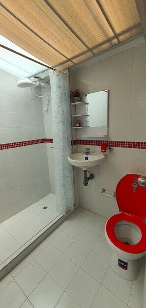 Single Room - Portal Norte 170 Acogedoras habitaciones (Bogotá)