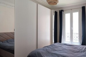 1 sovrum, strykjärn/strykbräda, wi-fi och sängkläder