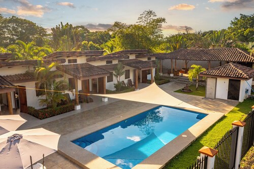 EcoVilla Rodinia - Spacious Private Pool, Secluded