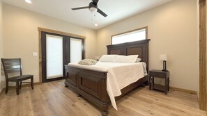 7 Schlafzimmer, Bügeleisen/Bügelbrett, Reisekinderbett, kostenloses WLAN