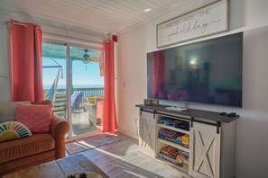 Smart TV, videogiochi, libri