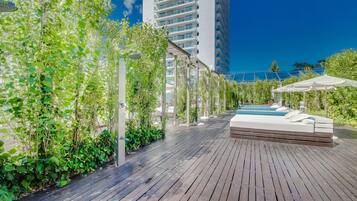 Apartment | Terrace/patio