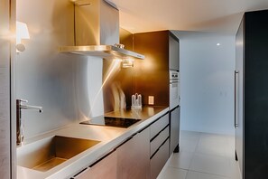 Apartment | Private kitchen | Fridge, microwave, oven, dishwasher