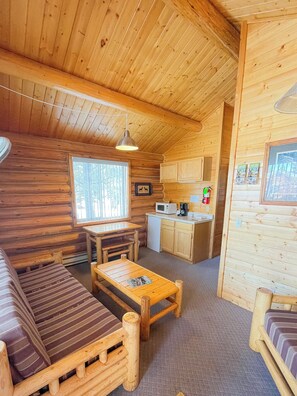 Living area - Red Canyon Lodge (Dutch John)