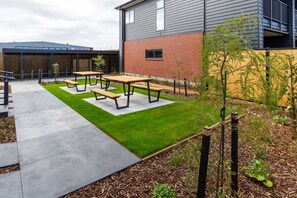 屋外ダイニングエリア