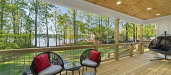 Lakefront Bliss - Fully Loaded