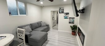 This basement apartment has its own private entrance. Near downtown Long Beach 