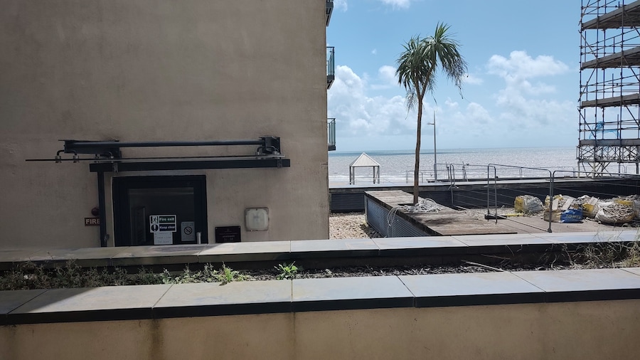 Meridian Bay Apartment