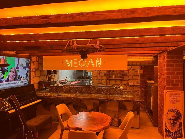 Restaurant - HOTEL BUDAPEST (Izmir)