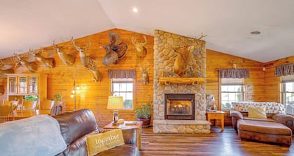Spacious Ozarks Family Home - Private Pool & Grill