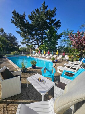 Piscine extérieure, piscine chauffée