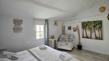 8 makuuhuonetta, työpöytä, silitysrauta/-lauta, ilmainen Wi-Fi