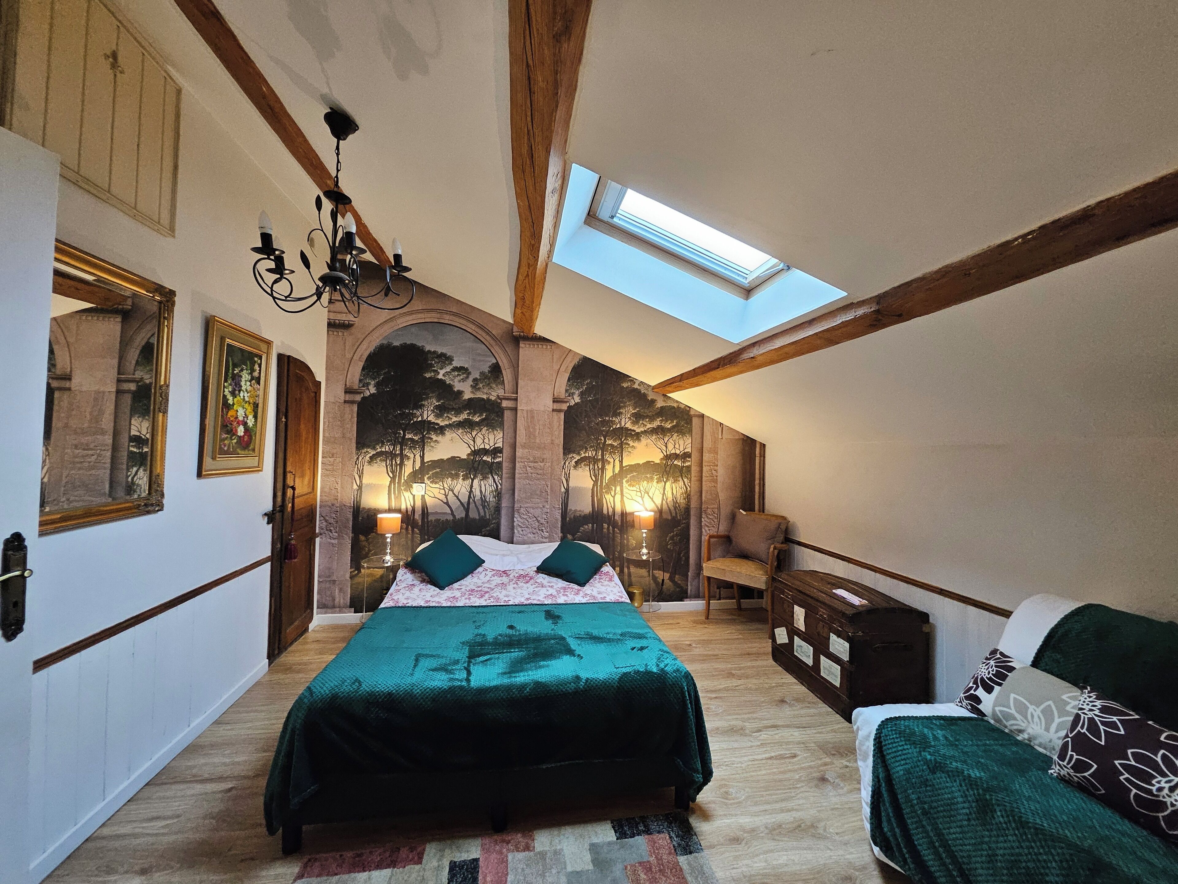 8 chambres, bureau, fer et planche à repasser, Wi-Fi gratuit